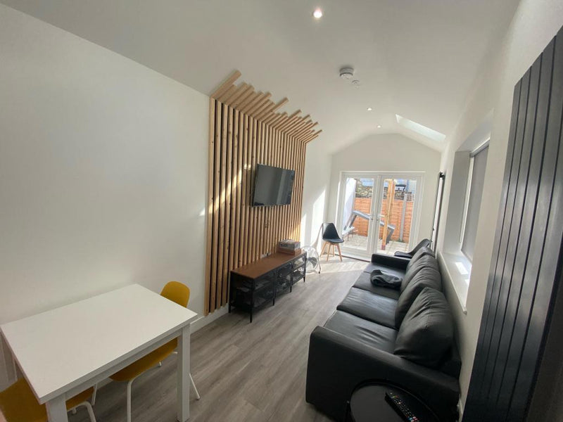 6 🛏️ 3 🛁 | Lawson Road, Southsea, Portsmouth, PO5