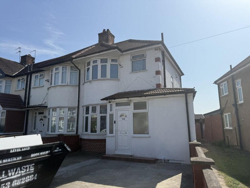 5 🛏️ 3 🛁 | Ascot Gardens, Southall, UB1 2SE