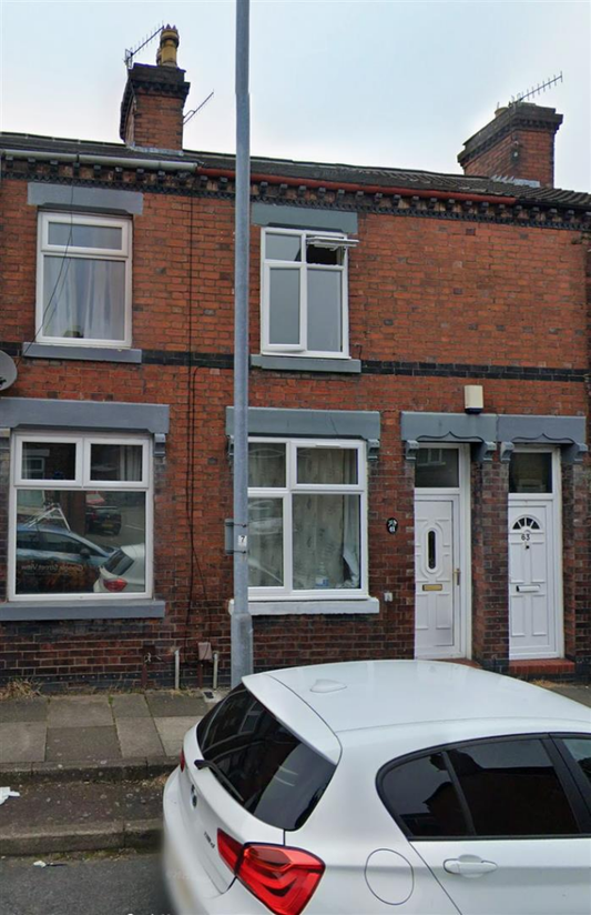 2 🛏️ 1 🛁 | Pinnox Street, Stoke-On-Trent