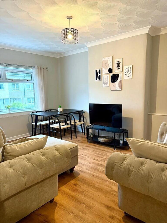 3 🛏️ 1 🛁 | Penneld Road, Glasgow, G52