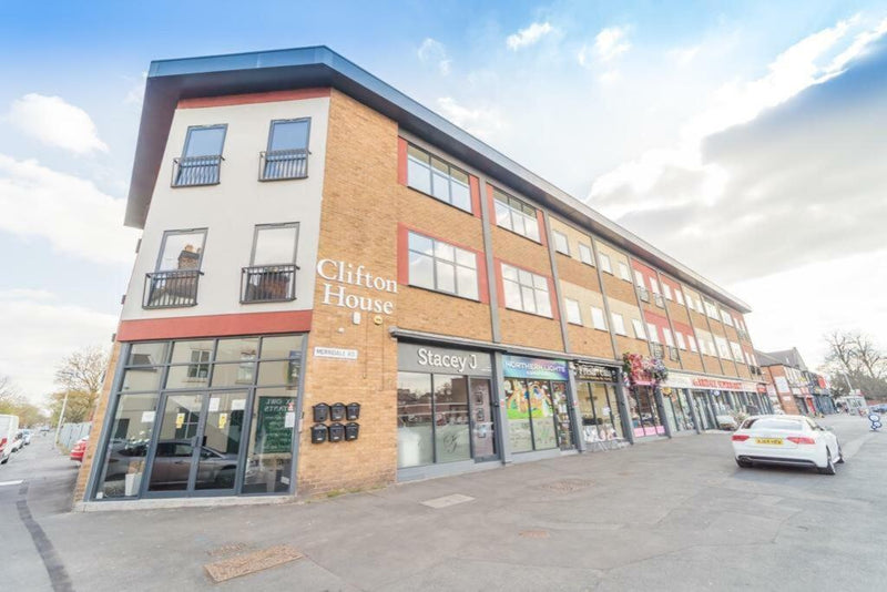 2 🛏️ 1 🛁 | Clifton House, Wolverhampton, West Midlands, WV3 9RY