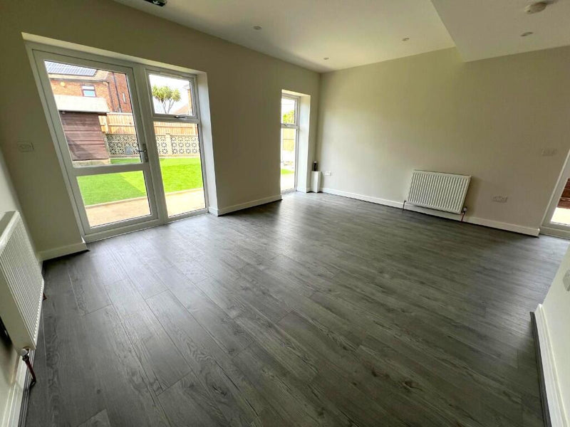8 🛏️ 8 🛁 | Dominion Way, Rainham, Havering, London, RM13