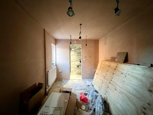 7 🛏️ 7 🛁 | Snowden Avenue, Uxbridge, Greater London, UB10