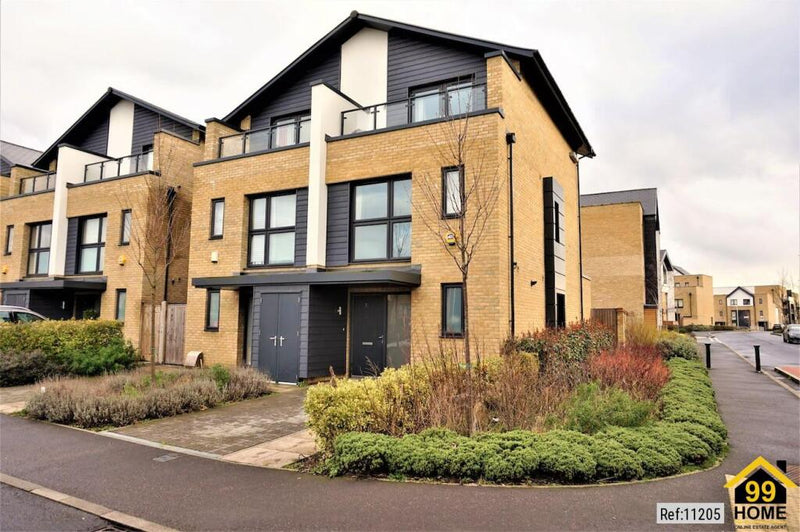 3 🛏️ 3 🛁 | Elderberry Close, Kings Park, Romford, United Kingdom, RM3