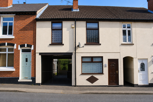 4 🛏️ 3 🛁 | Mace Street, Cradley Heath, West Midlands, B64 6HP