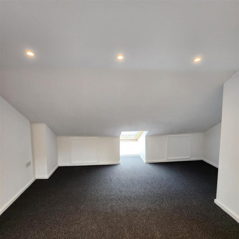 5 🛏️ 1 🛁 | Marsh Lane, West Bromwich