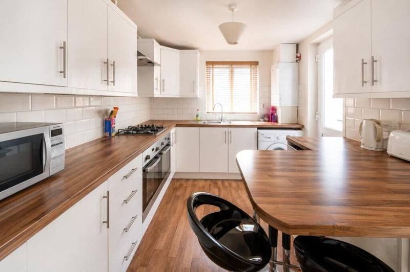 6 🛏️ ? 🛁 | Furness Road, Manchester, Greater Manchester, M14