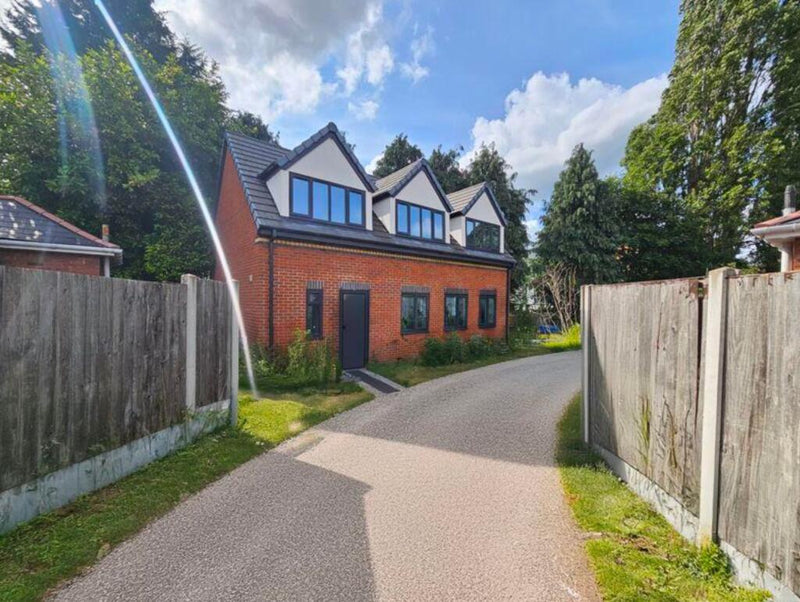 3 🛏️ 2 🛁 | Marsh Lane, Wolverhampton, WV10